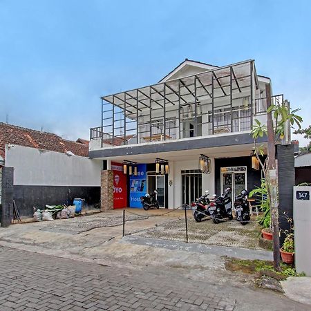 Oase Hostel Yogyakarta Exterior foto
