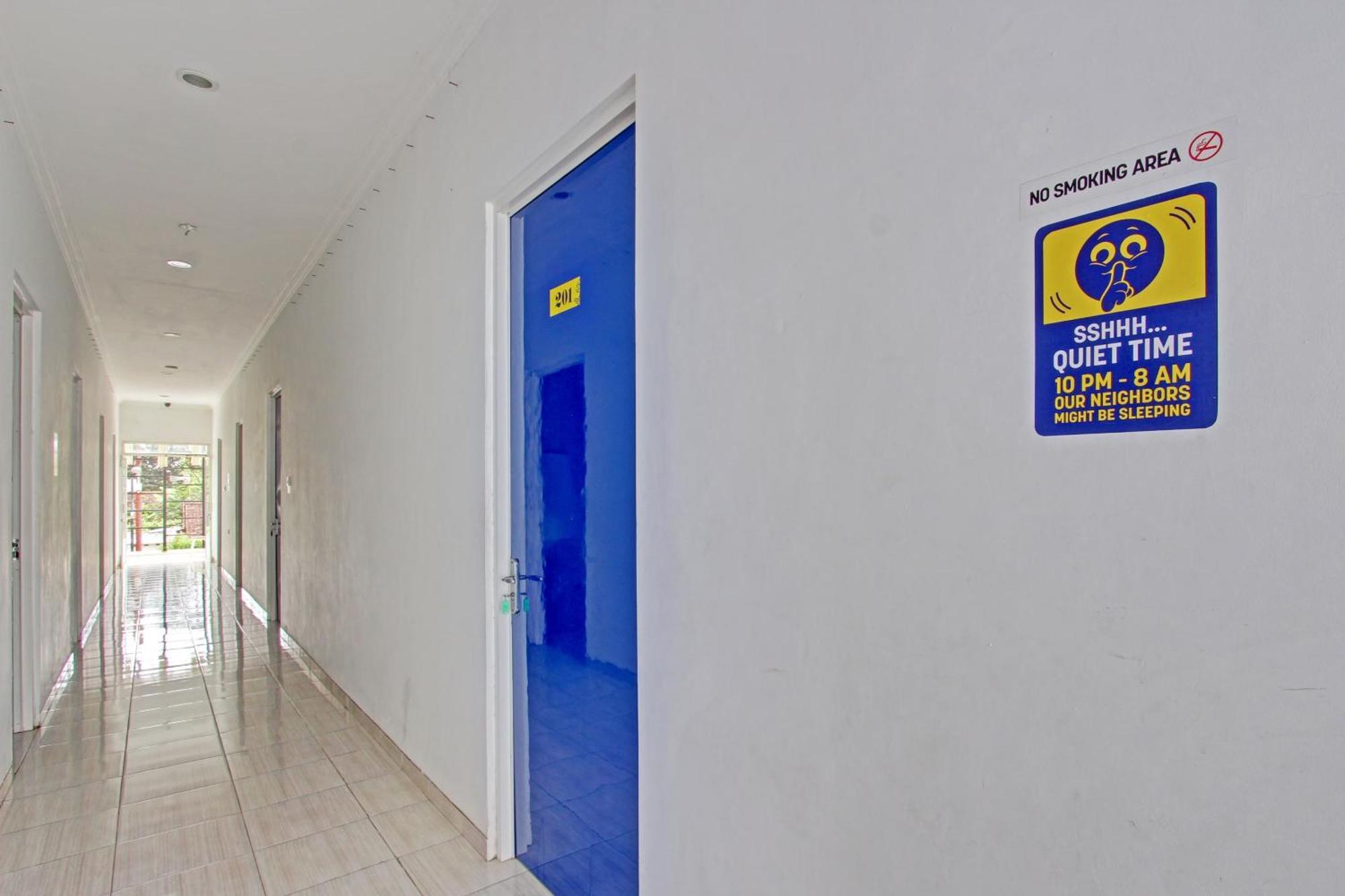 Oase Hostel Yogyakarta Exterior foto